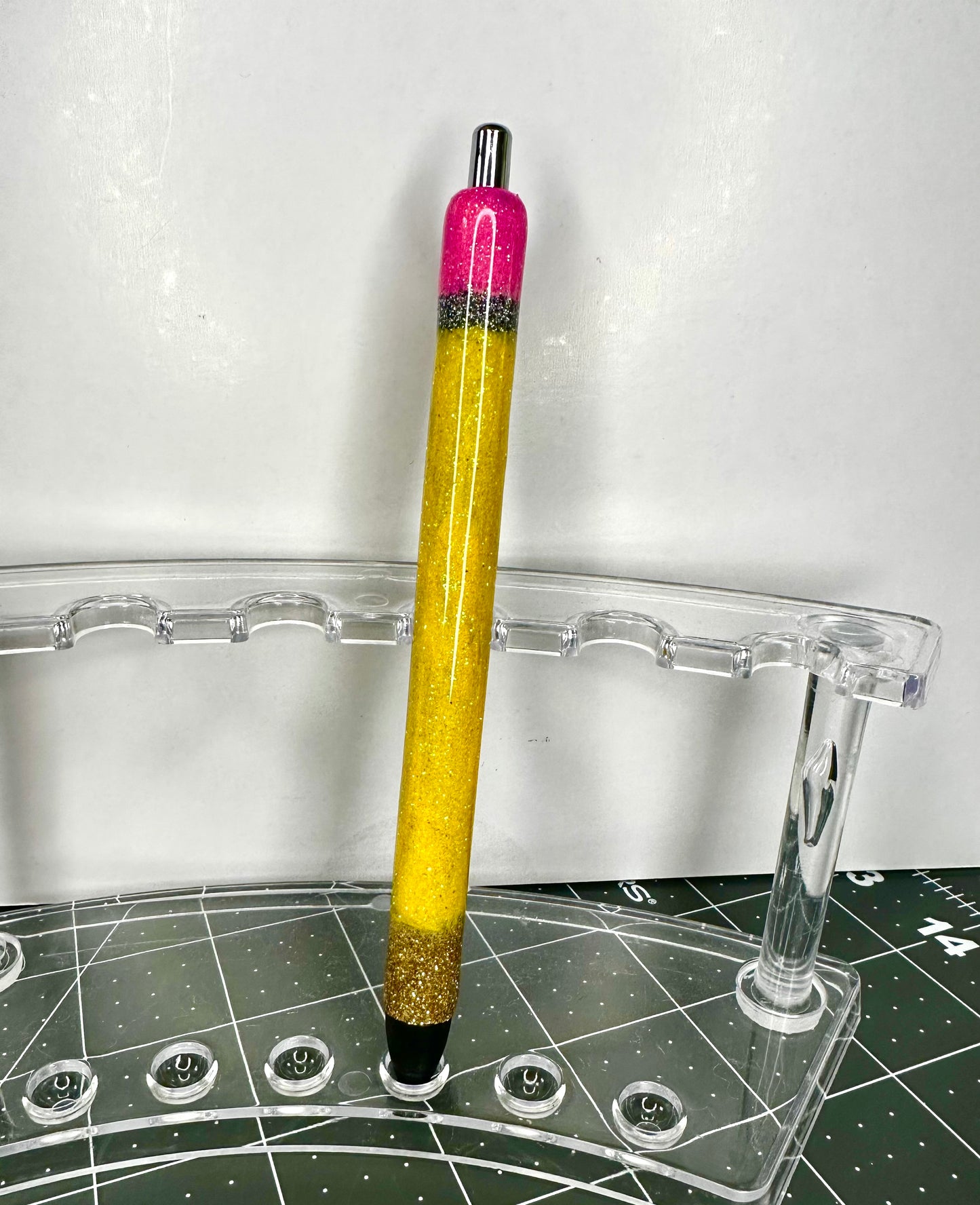 Pen 4