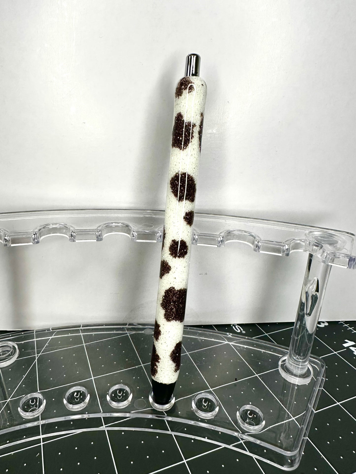 Pen 6