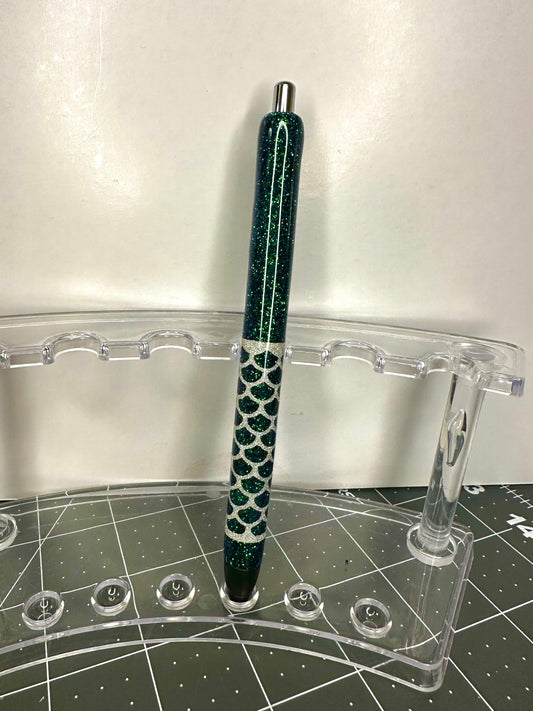Pen 10